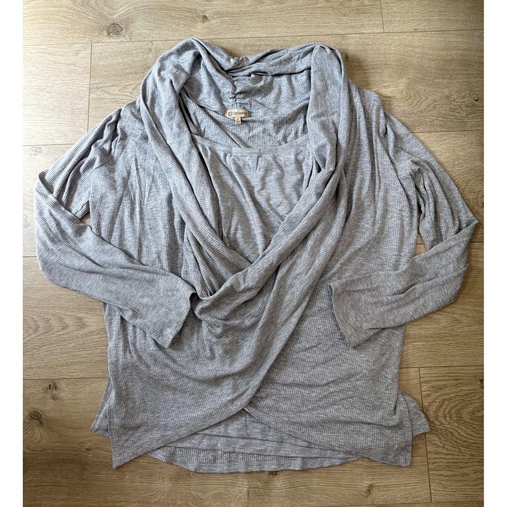 EUC Democracy gray ribbed wrap long sleeve blouse with tank top stretch size L